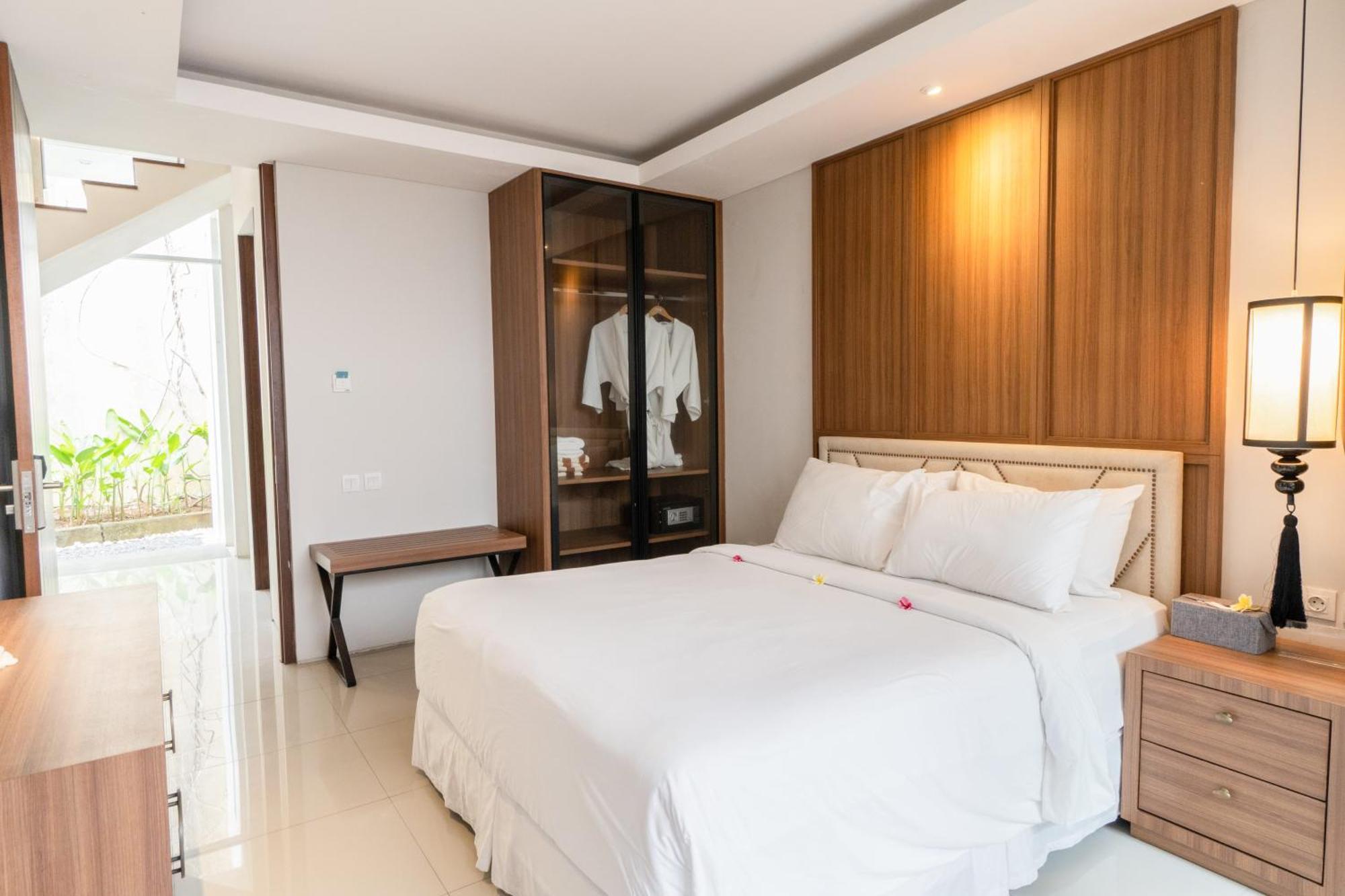 Nusa Dua Bayview Villas Экстерьер фото